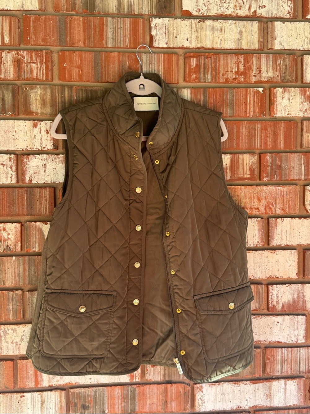 Adrienne Vittadini Brown Quilted Vest Gold Hardware Equestrian Preppy